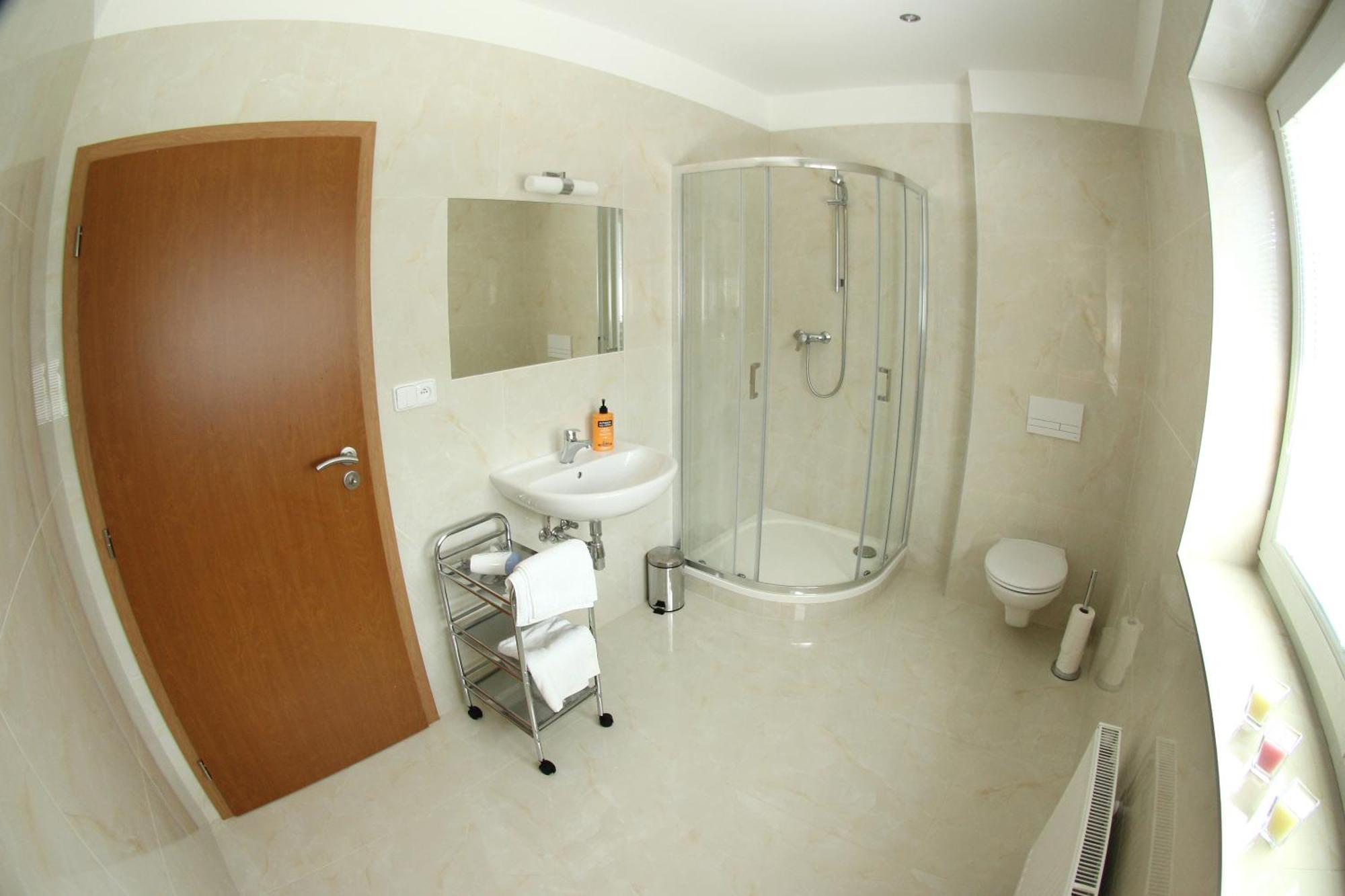 Cerny Kocour Apart Hotel Sarovy Buitenkant foto